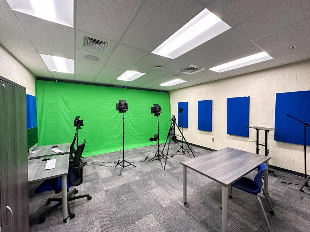 wide angle photo showing